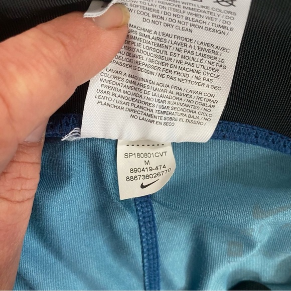 Nike Blue Patterned Leggings - Picture 2 of 10